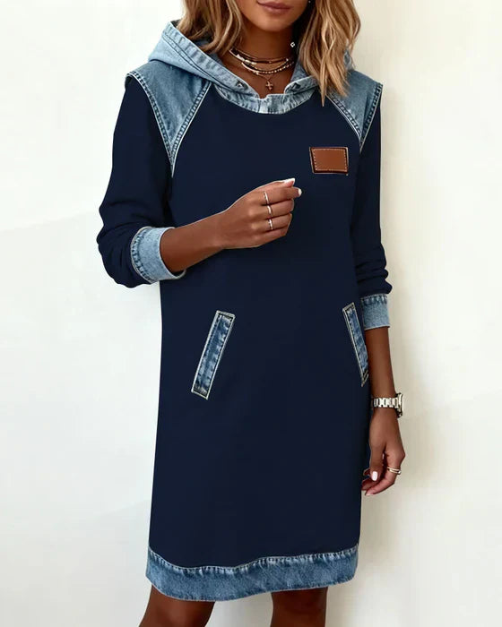 Alexa | Vestito con Cappuccio a Contrasto Accogliente