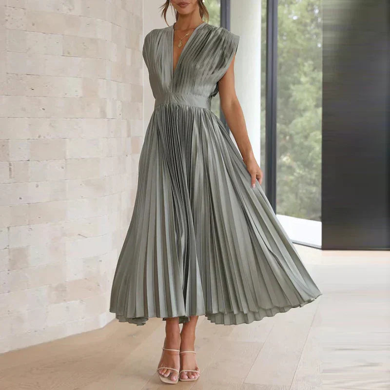 Adele - Vestito maxi con scollatura a V e pieghe