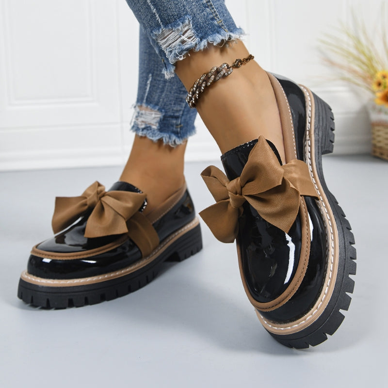 Lucent Bow-Detail Moccasins