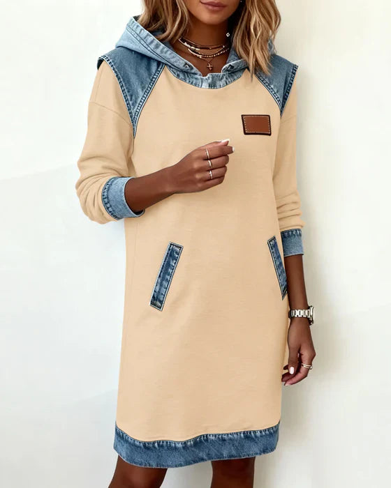 Alexa | Vestito con Cappuccio a Contrasto Accogliente