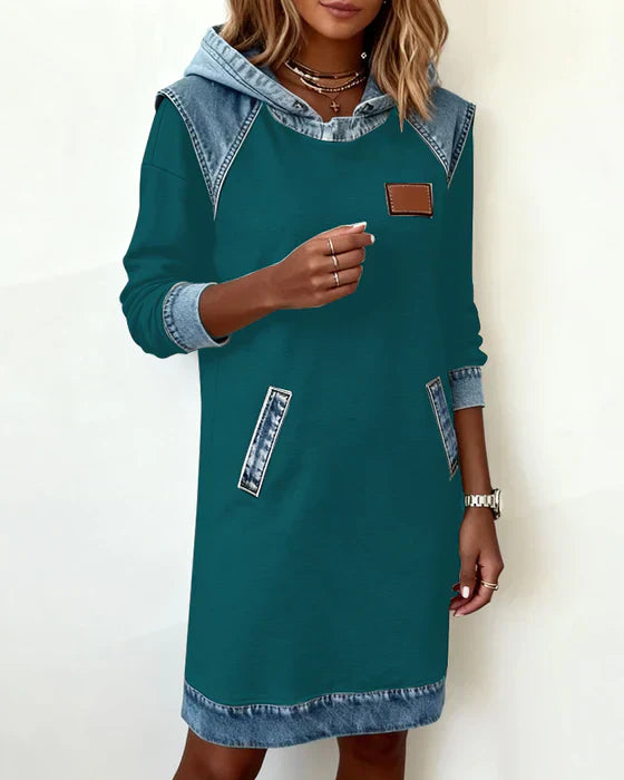Alexa | Vestito con Cappuccio a Contrasto Accogliente