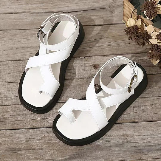 Petra Sandals: Chic & Casual Elegance