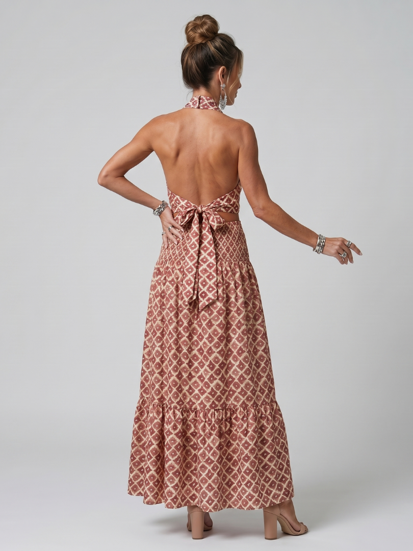 Amira | Abito Midi con Scollo Halter Incrociato e Stampa Geometrica