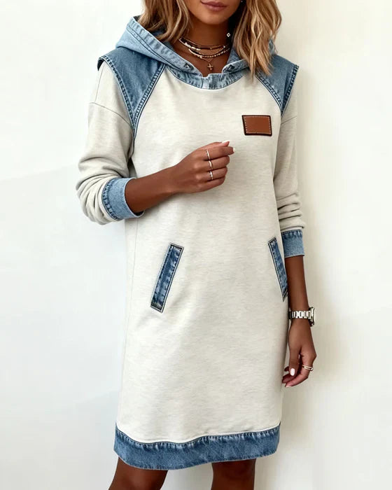 Alexa | Vestito con Cappuccio a Contrasto Accogliente