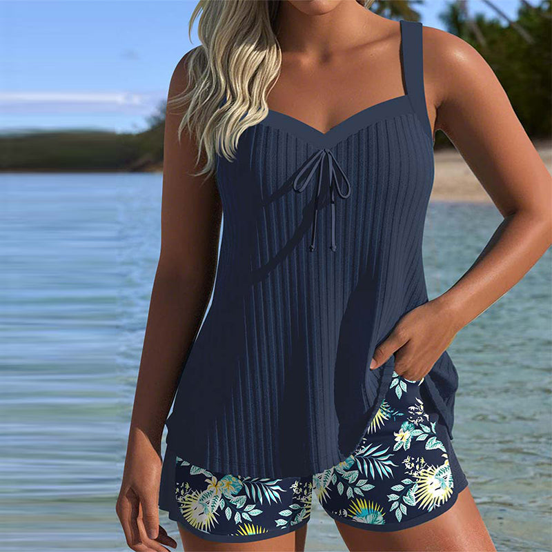 Bloom | Tankini a righe con pantaloni da spiaggia coordinati