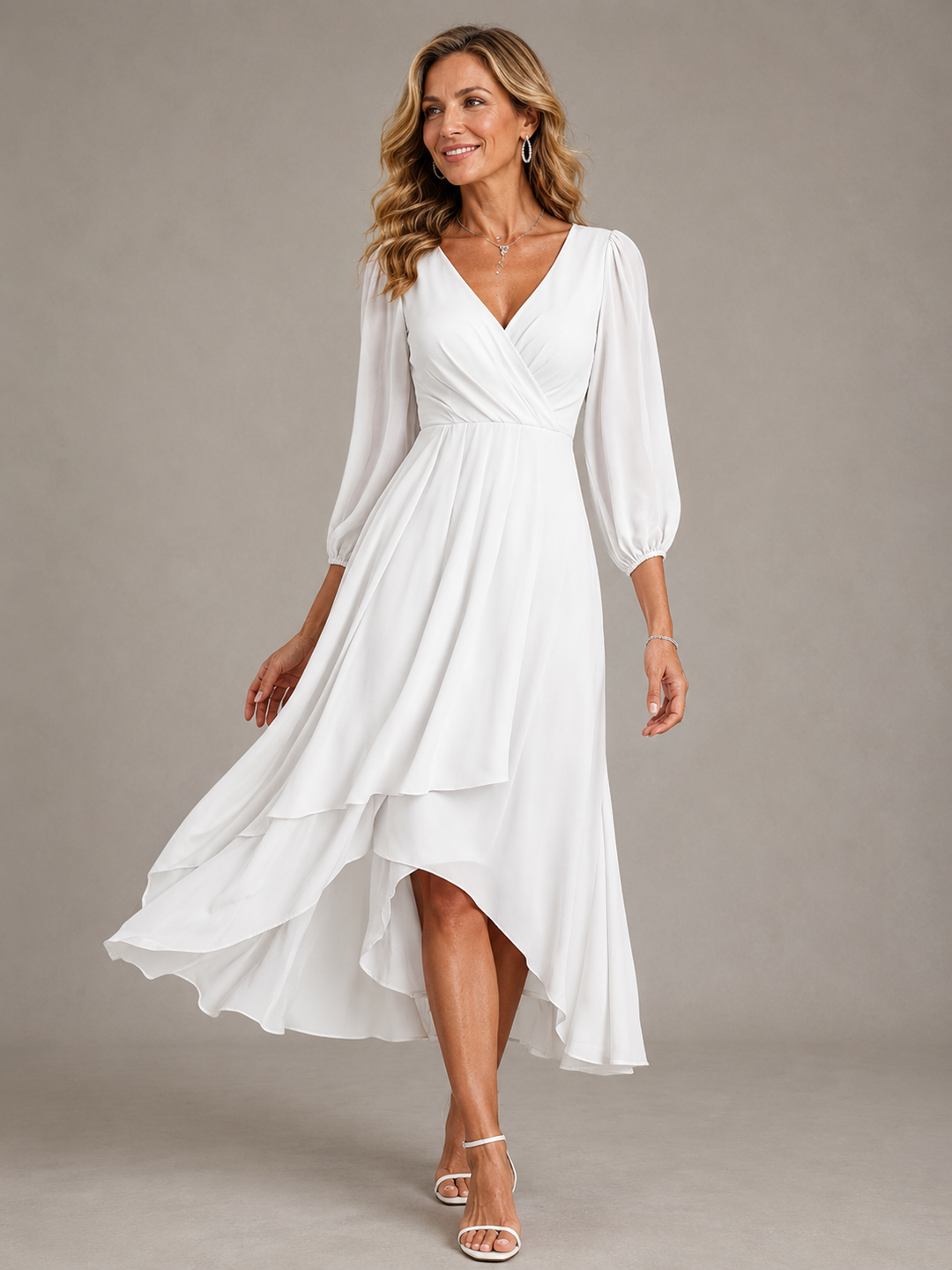 Mia™ | Elegante Abito Lungo con Scollatura a V