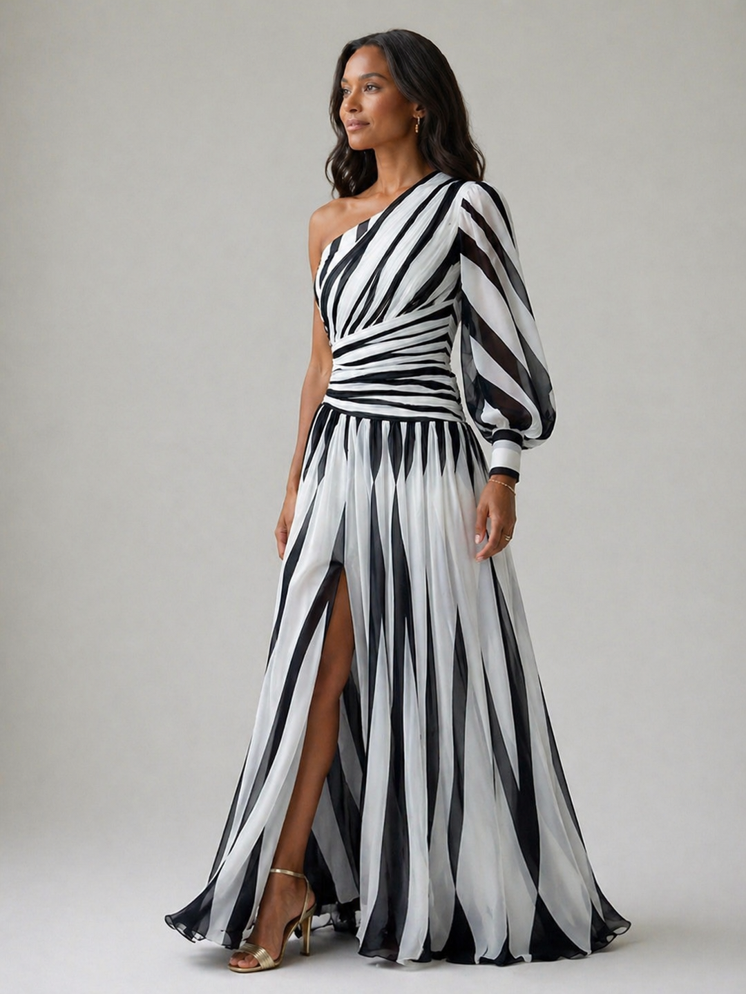 Ellis & Johnson™ | Elegante Abito Maxi a Righe con Spalla Scoperta