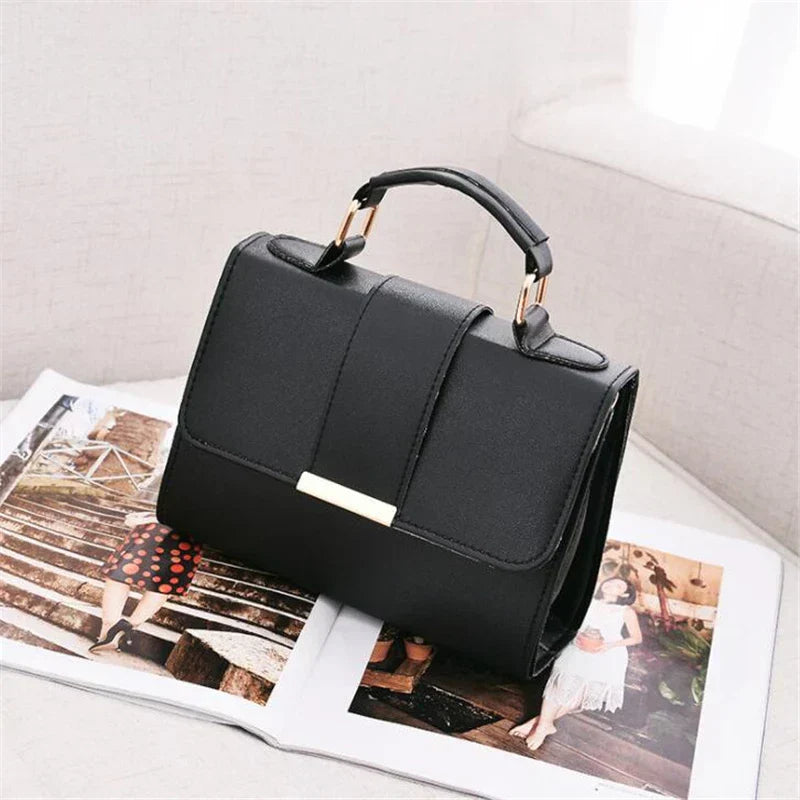 Borsa a Spalla Elegante in Stile Retro per Donne - Realizzata in Pelle PU di Alta Qualità