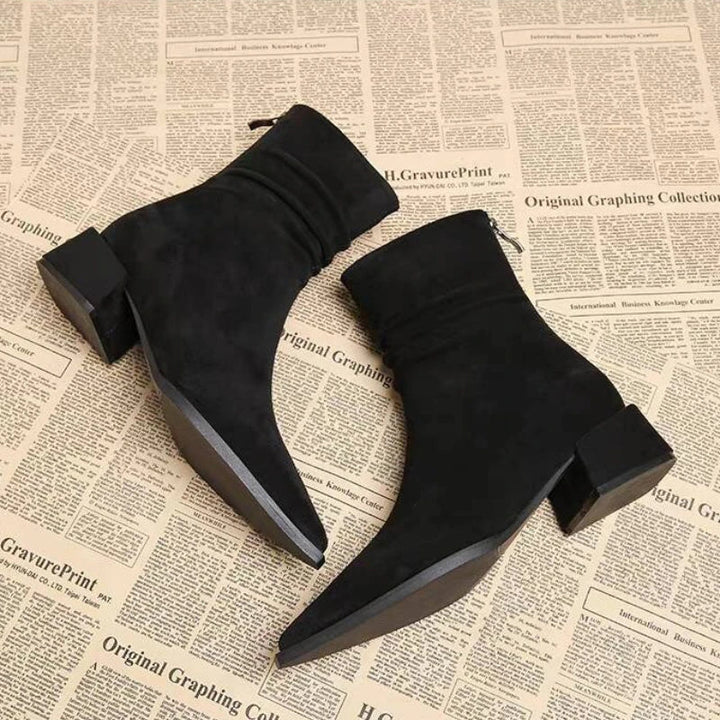 Elia Boots