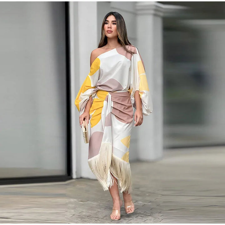 KLOE - SET ESTIVO GLAMOROSO E ALL'AVANGUARDIA DI GONNA E TOP