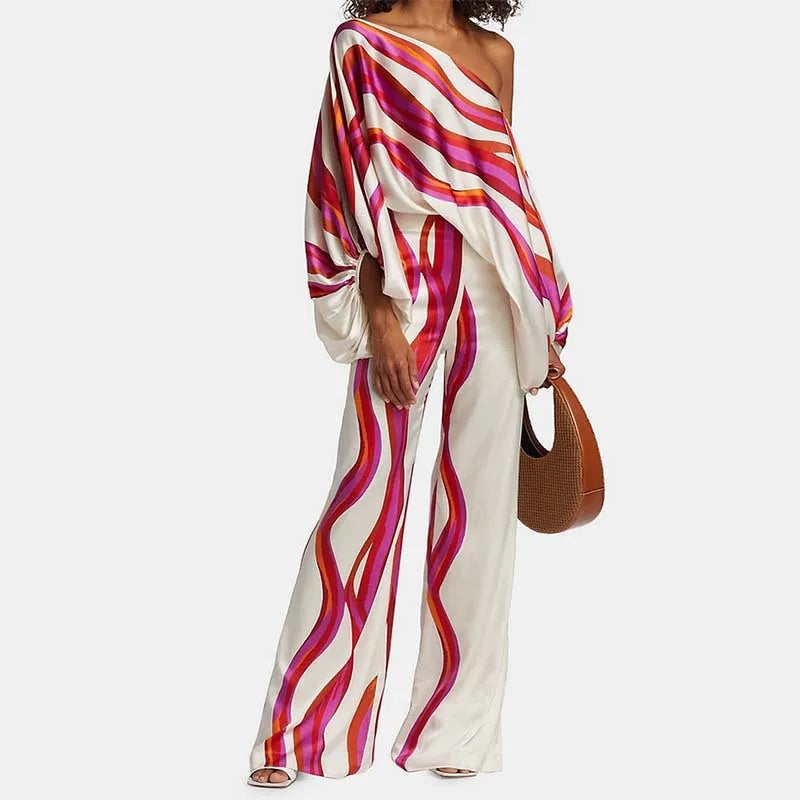Off-Shoulder Two-Piece Set with Wave Print