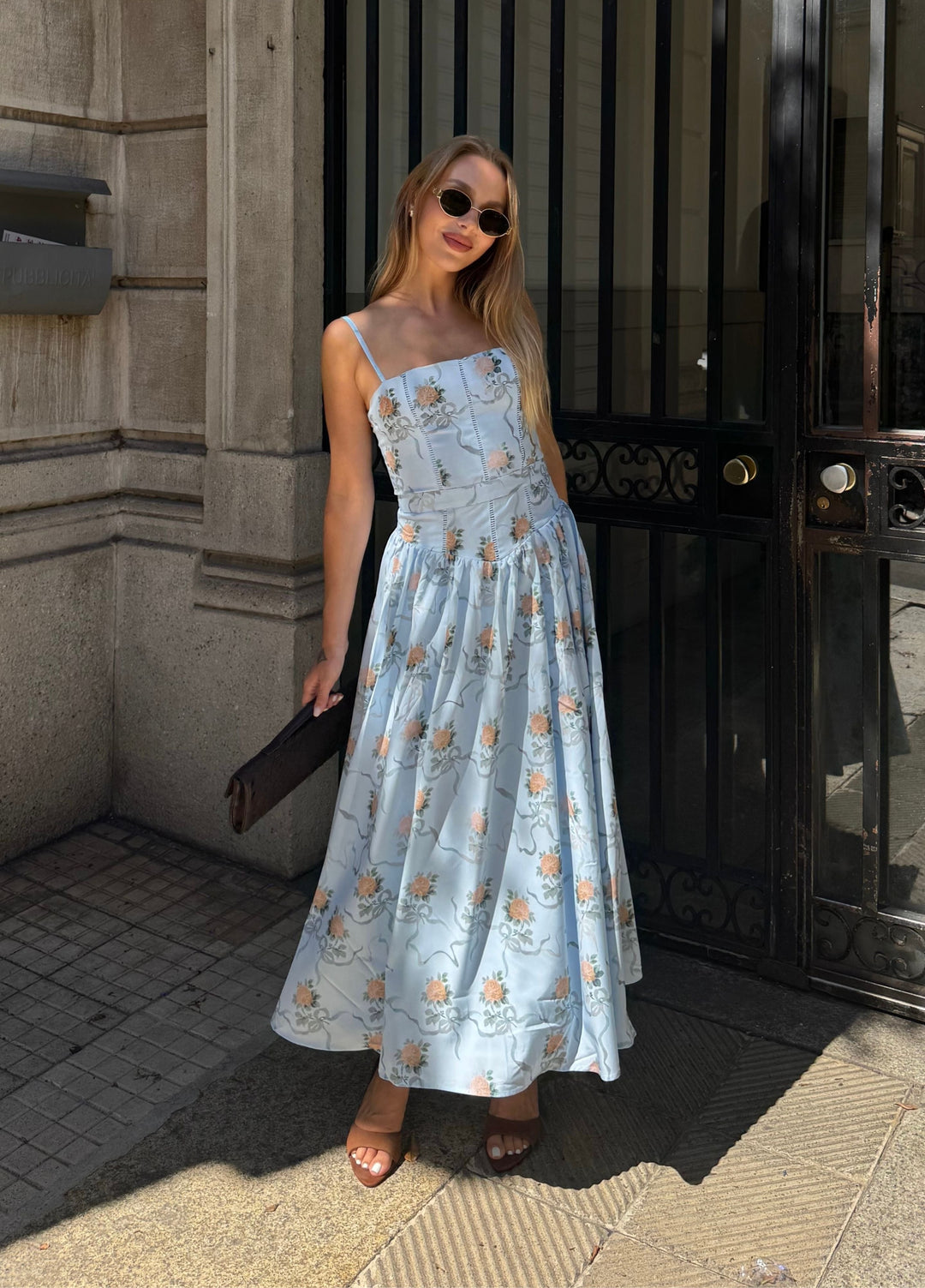 Abito Midi Amelina Bloom – Blu Chiaro Floreale