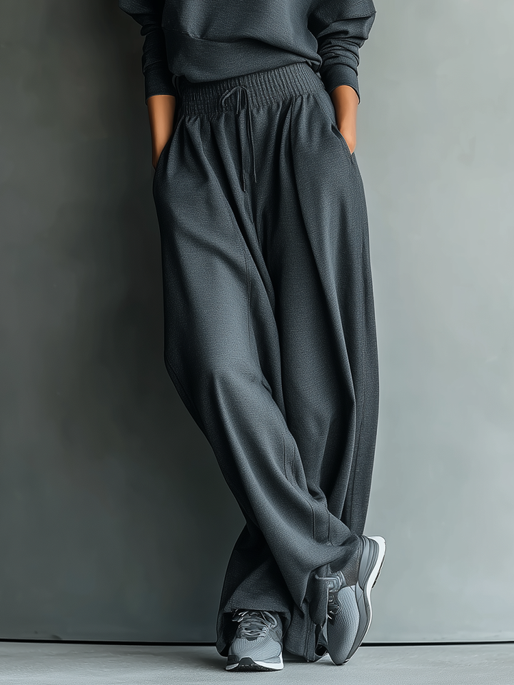 Completo in Maglia Pantaloni Larghi