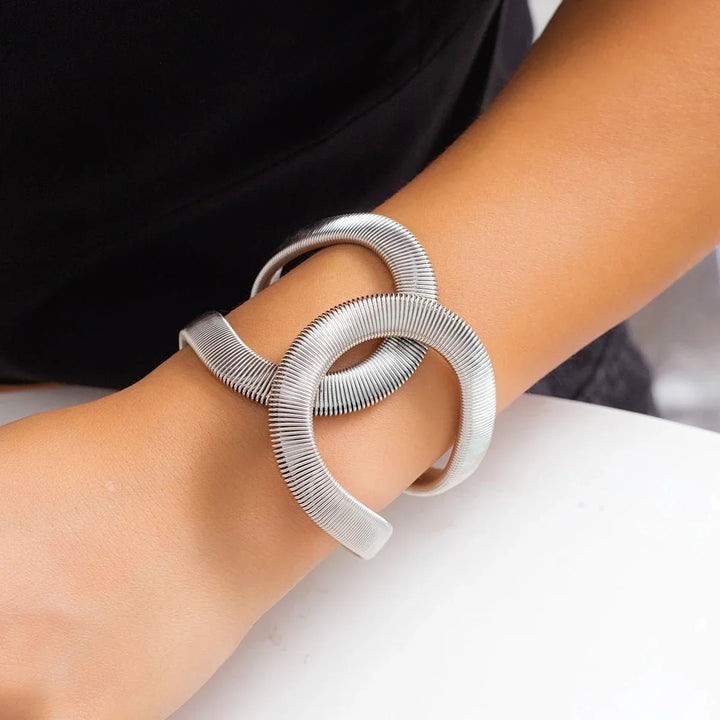 Bracciale Chunky a Cuffia con Design a Spirale