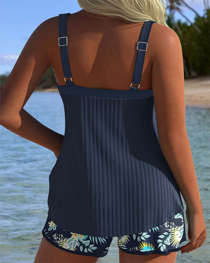 Bloom | Tankini a righe con pantaloni da spiaggia coordinati