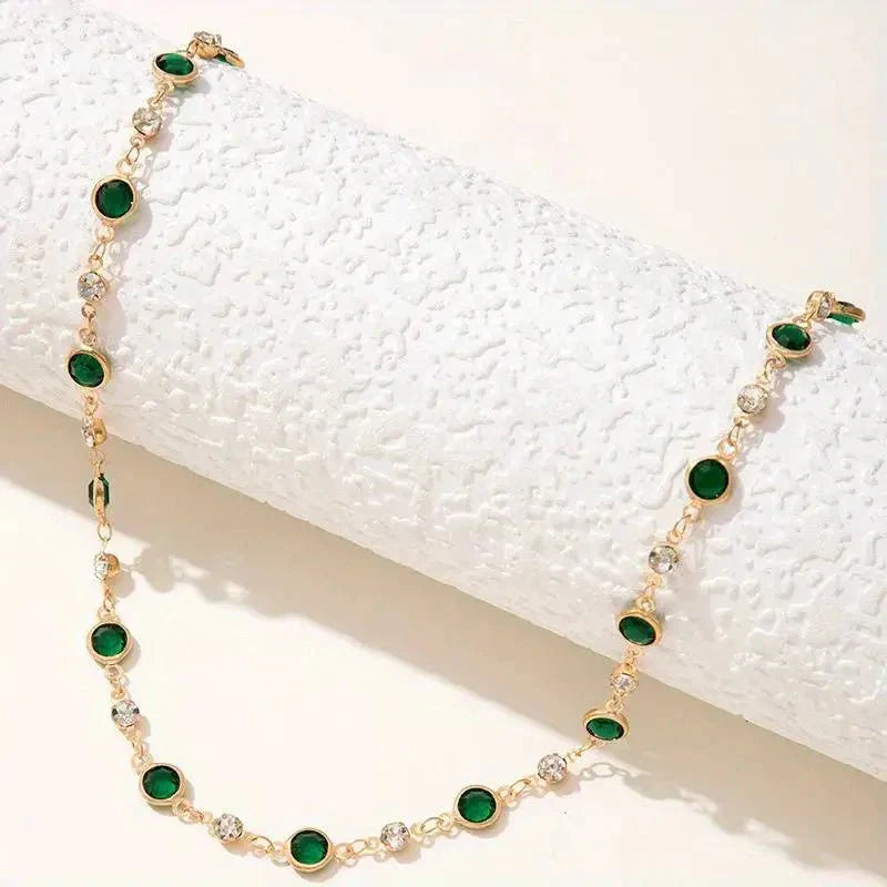Choker Elegante con Smeraldi e Diamanti